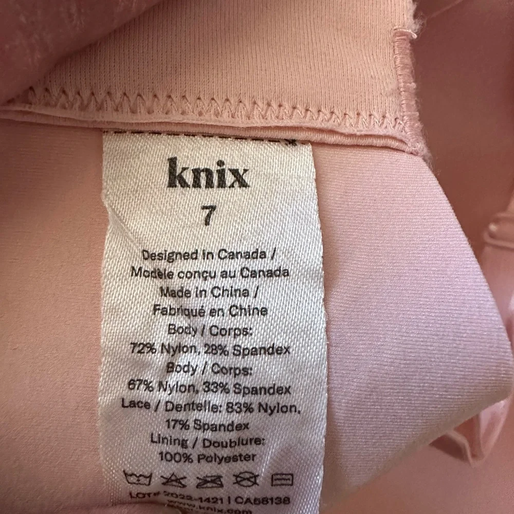Knix WingWoman Lace Contour Bra Size 7 Solid Pink Wireless Molded Cups‎